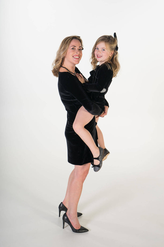 Moeder dochter matching kleding en accessoires - twinning jurken - feestjurken - Mother daughter matching dresses | Just Like Mommy'z | Christmas Holiday Collection - Kerst Collectie - mummy and mini me